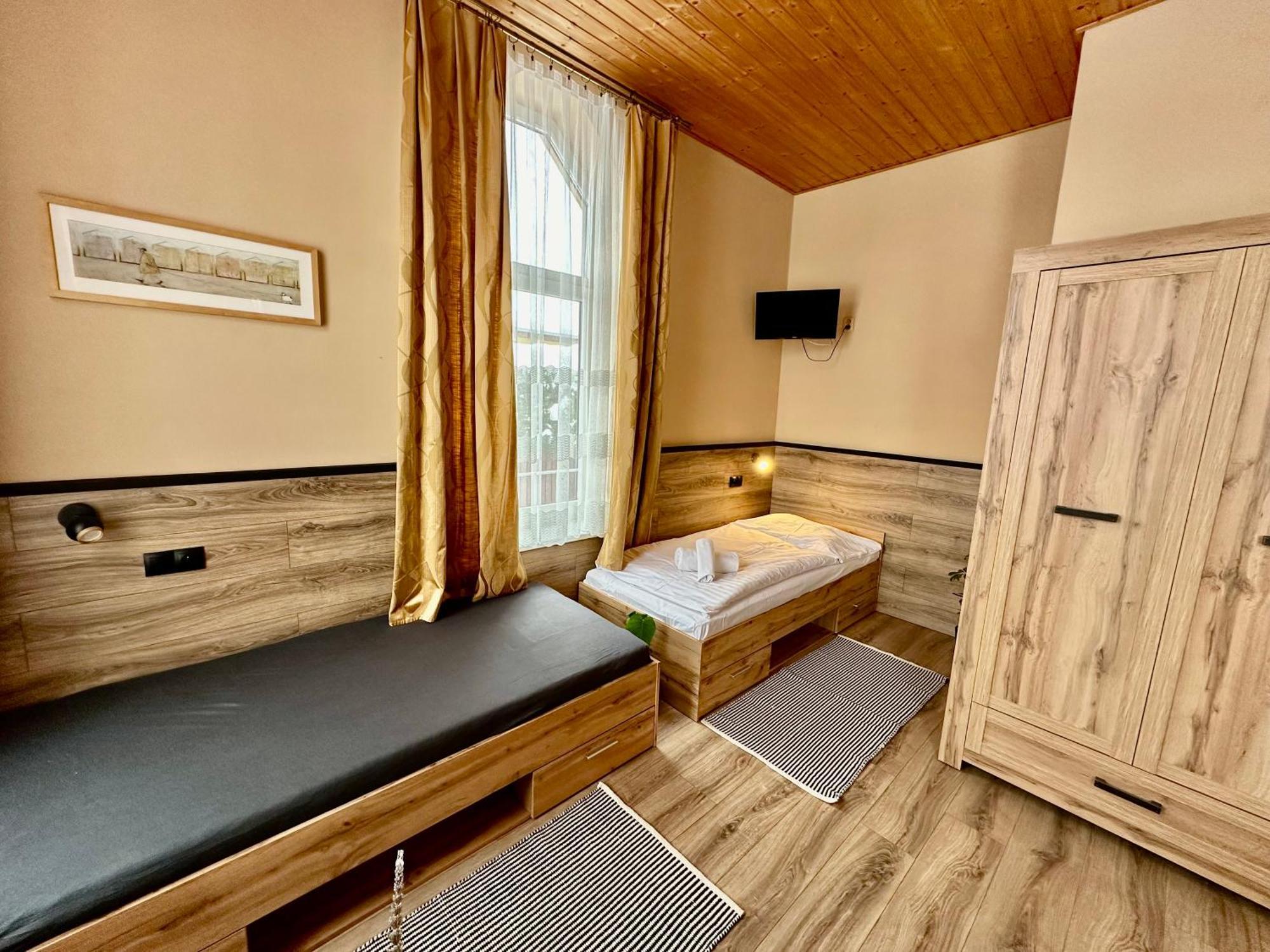 Penzion Manderlak Hotel Liptovský Mikuláš Екстериор снимка