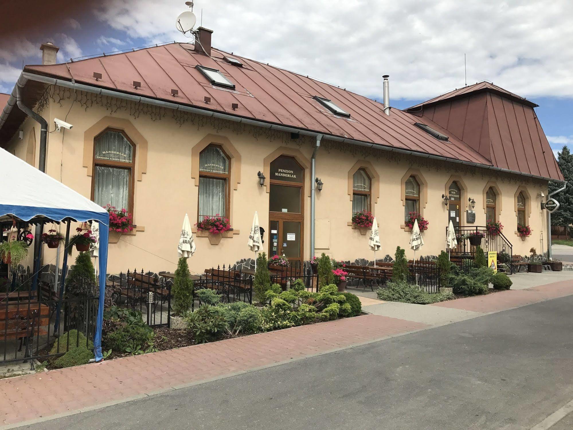 Penzion Manderlak Hotel Liptovský Mikuláš Екстериор снимка